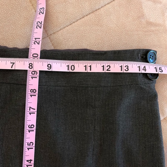 CLASSIC THE LIMITED GRAY PENCIL SKIRT - Picture 3 of 9